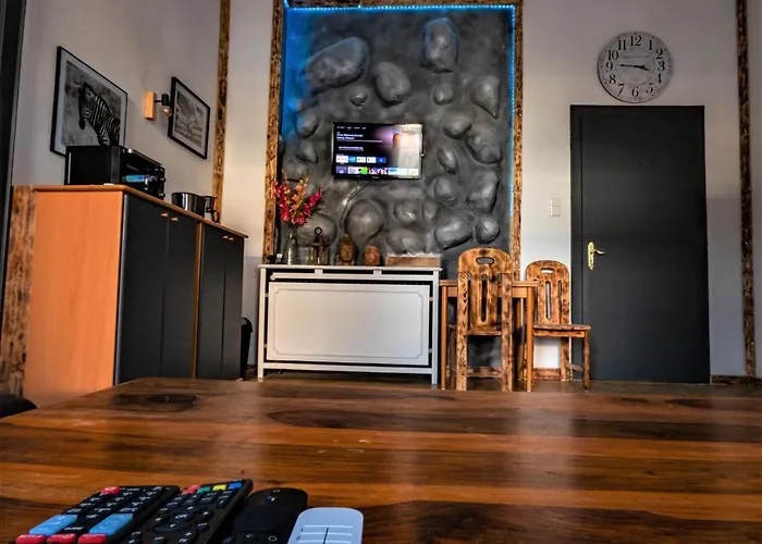 #214 Lux-flat Im Herzen Von Mit Netflix & Prime דירה ניאוס